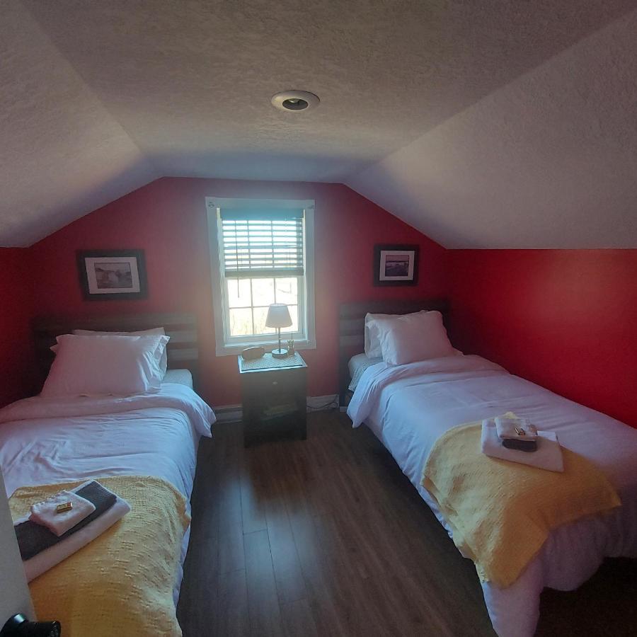 Starboard Side Guest House 채널포트오바스크 외부 사진